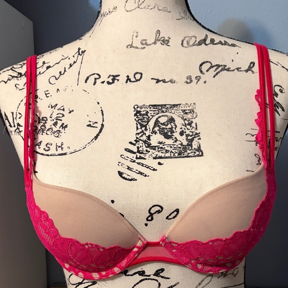 Victoria's Secret Hot Pink and Nude Lace Bra, Very Sexy push-up